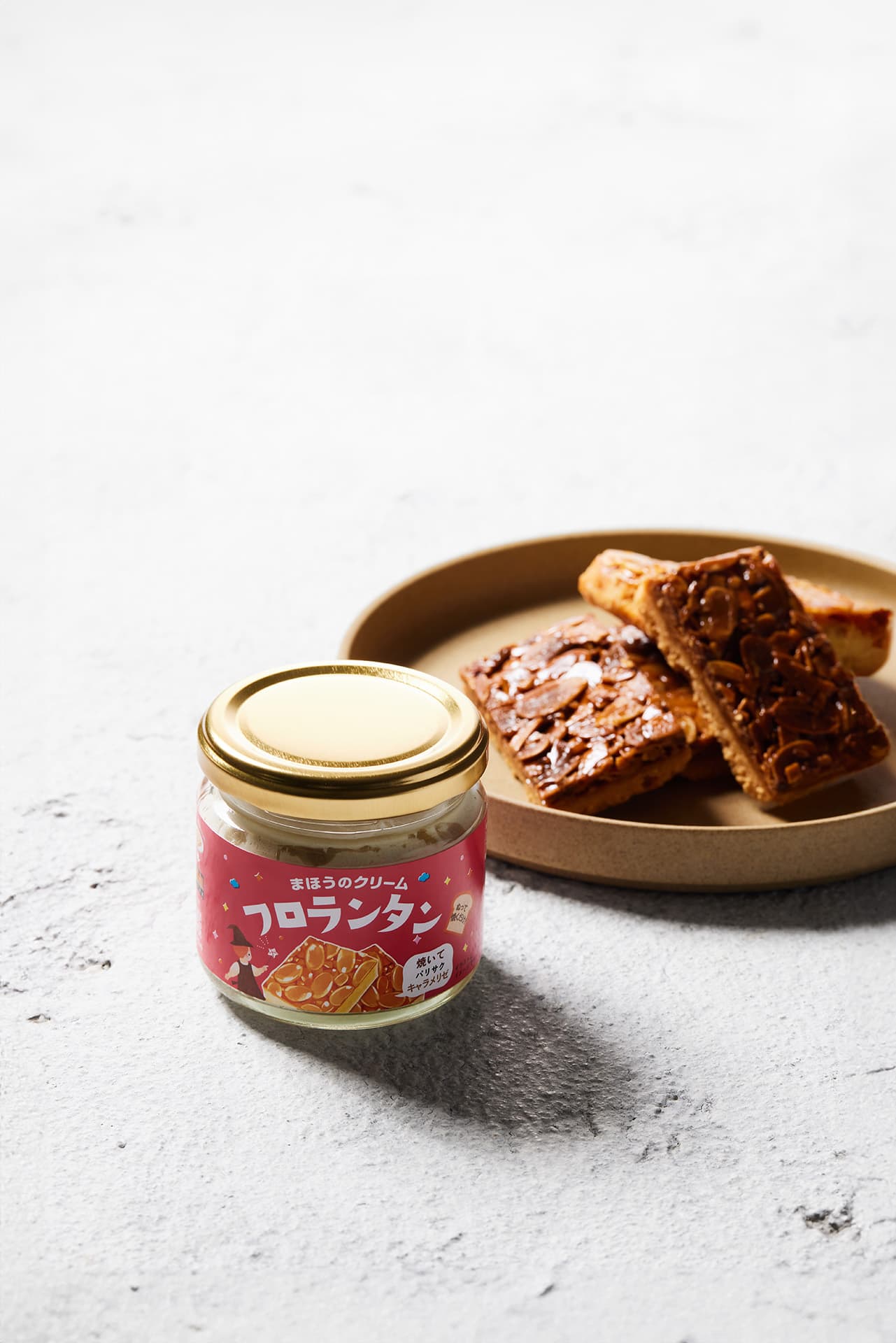 
                  
                    まほうのクリーム　フロランタン
                  
                